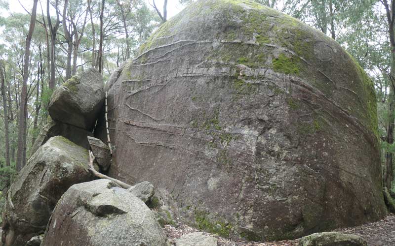 Bunyip State Park 4wd Trip Ship Rock